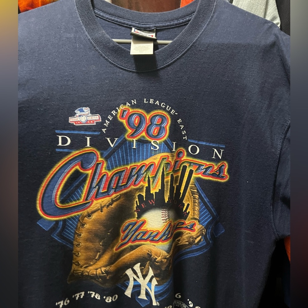 1998 Yankees shirt